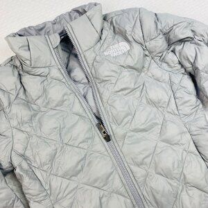 The North Face Quilted Girls Size Large 12 Gray Aconcagua Jacket Coat